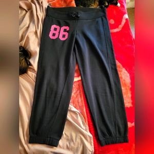 Vs pink vintage sweatpants, size large.
